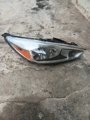 Ford Focus & Explorer Headlights & Tail Lights (Used)