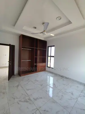 3 Bedroom House for Rent in Roses, Ashaley Botwe