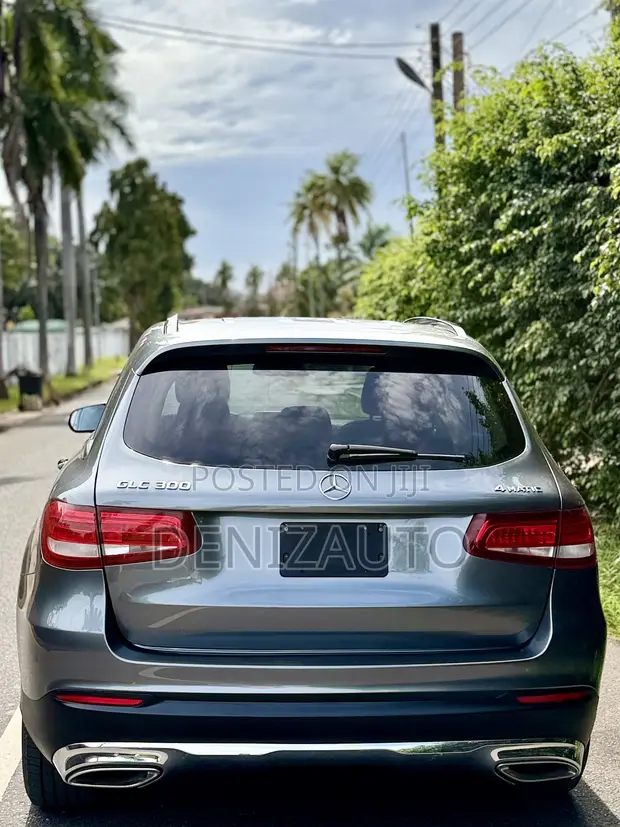 Mercedes-Benz GLC-Class 2016 Gray - 1