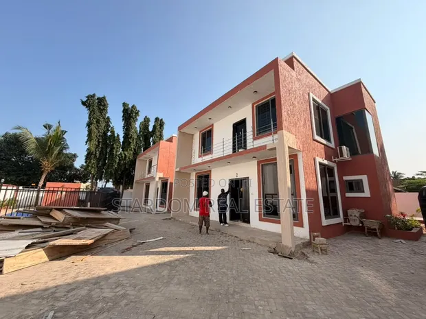 2-Bedroom Townhouse for Rent in Ashaley Botwe, Nmai-Dzorn - 1