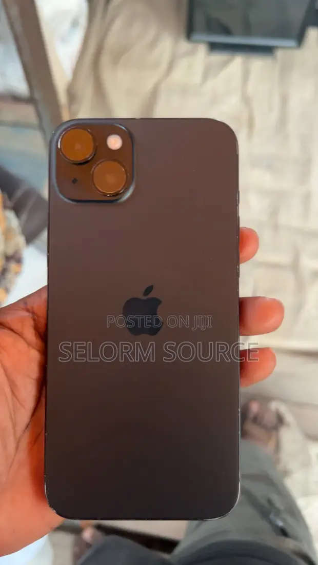 Apple iPhone 15 Plus 128GB Black - 1