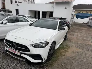 Mercedes-Benz C300 2023 - Fully Loaded