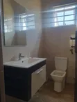 4 Bedroom House for Rent in Lakeside Community 1, Accra - 4