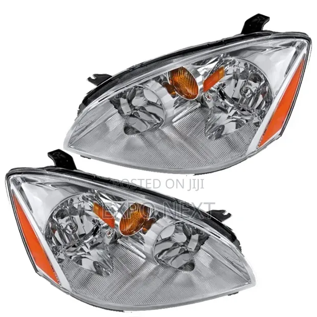 Nissan Altima 2002-2004 Headlights - 1