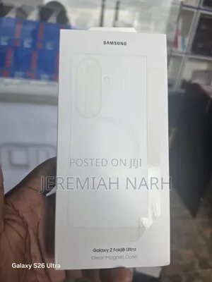 Samsung Galaxy Z Fold 8 Ultra Clear Magnetic Case