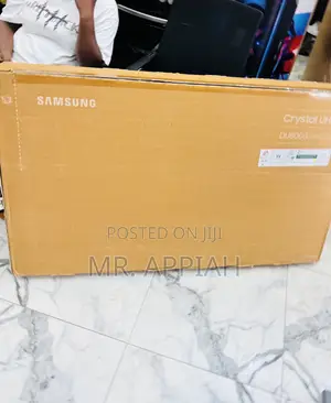 Samsung 55" Crystal UHD 4K Smart TV (Model 55U8072F)