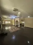 5 Bedroom House for Rent in Abuom, Accra - 1