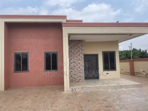 3 Bedroom House for Sale in Oyarifa