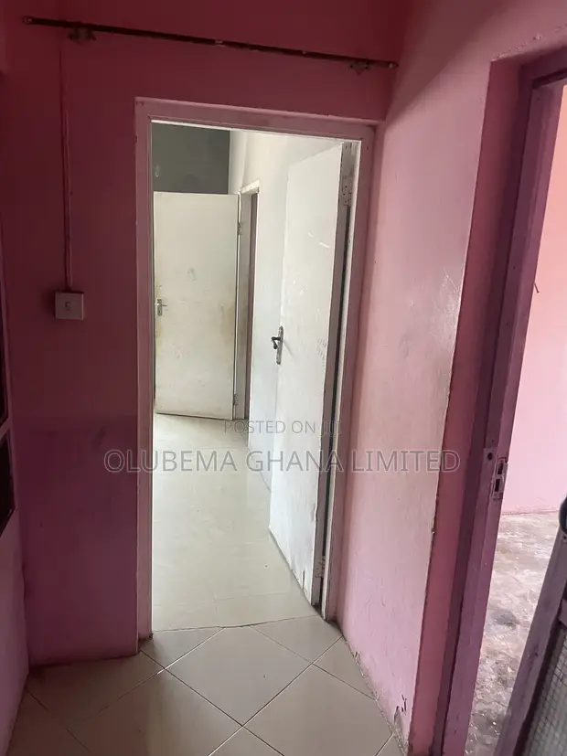 1-Bedroom Apartment for Rent in Afoko Foto - 1