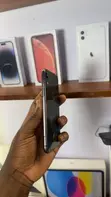 Apple iPhone XR 64GB Black - 4