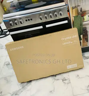 Samsung 43" Crystal UHD Series 43U8072F TV (2025)