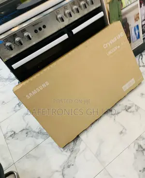 Samsung 43" Crystal UHD Series 43U8072F TV (2025 Model)