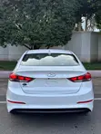2017 Hyundai Elantra SE Sedan - 2