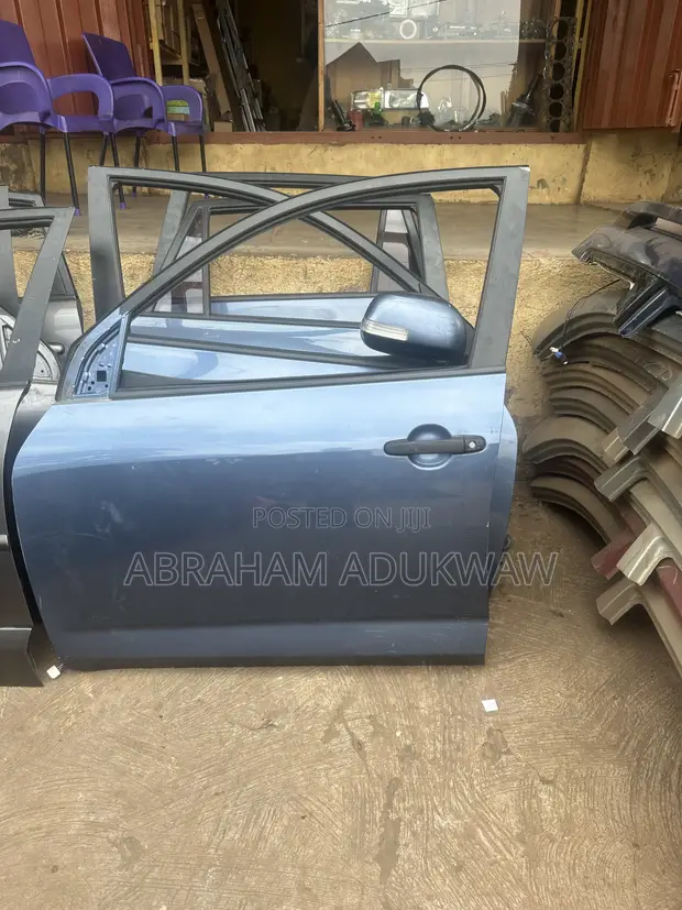 Toyota RAV4 Complete Doors - 1