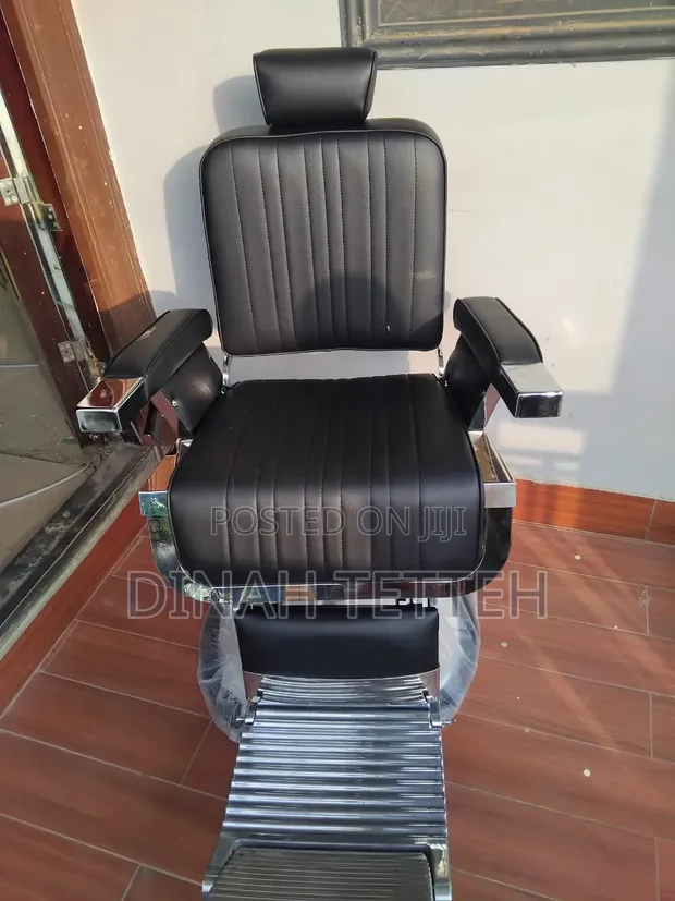 Brand New Heavy Barber Chair - 1