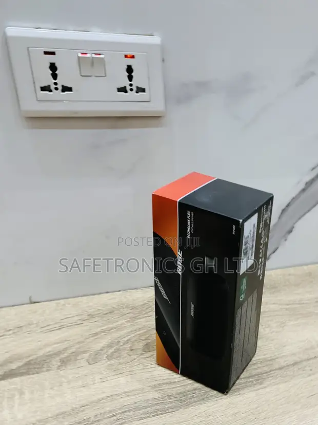 Bose SoundLink Flex Bluetooth Speaker - 1
