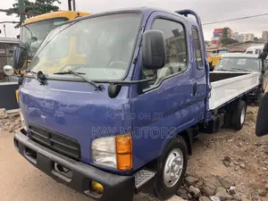 Hyundai Mighty II Food Truck