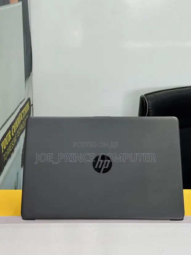 HP Laptop 250 G8 4GB RAM 500GB HDD - 1