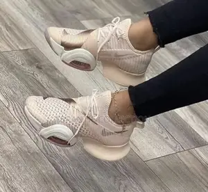 Nike Air Zoom Super Rep Sneakers