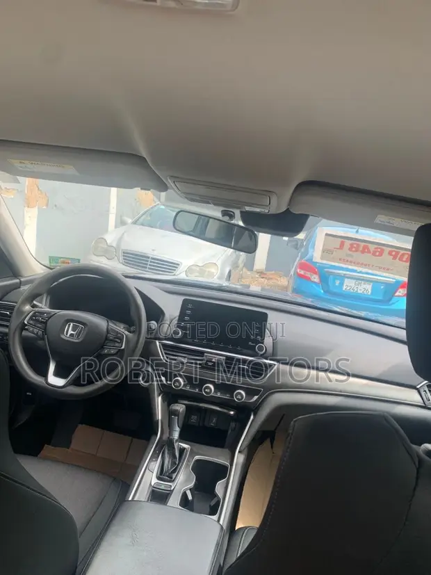 Honda Accord LX 2018 Black - 1