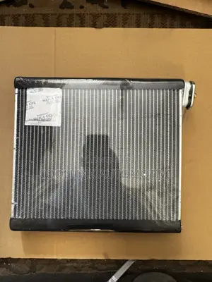Toyota Land Cruiser 200 (V8) AC Evaporator - Brand New