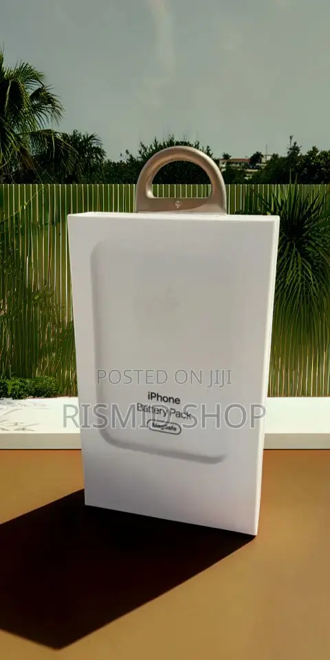 iPhone Magnetic Wireless Power Battery - 1