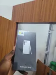 New Samsung Galaxy S24 Ultra 256GB - 1