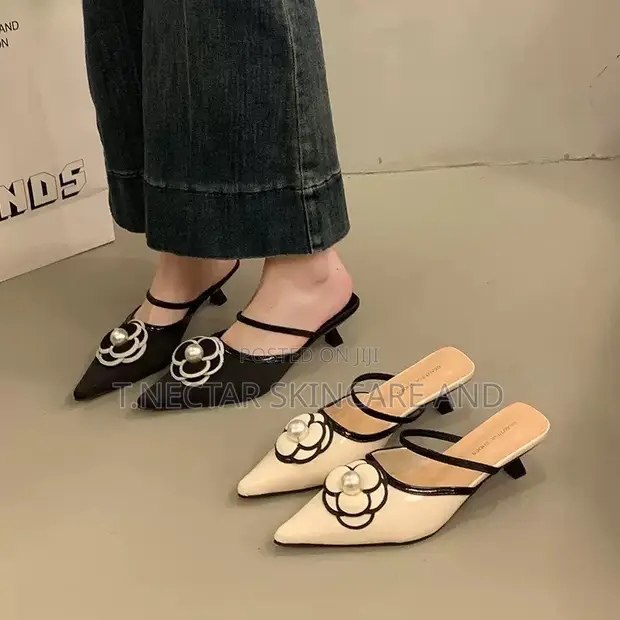 Elegant Floral Pointed-Toe Slingback Heels - 1