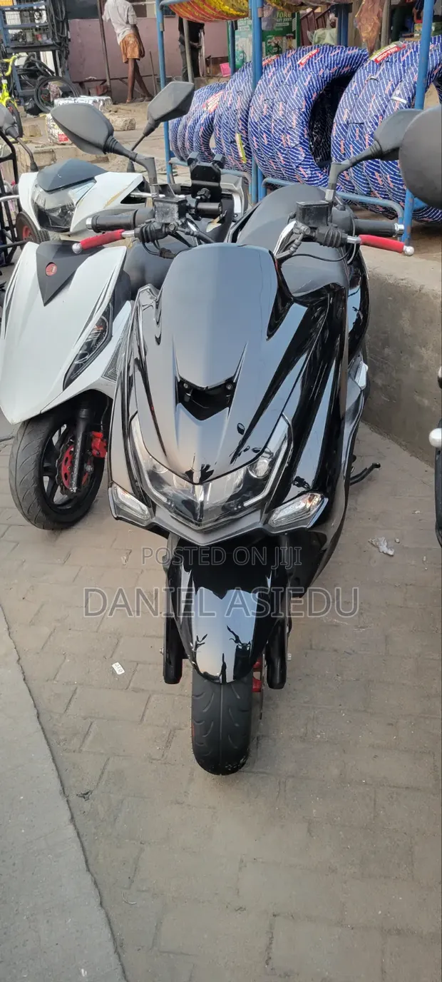 Yamaha Majesty S 155cc Scooter - 2018 - 1