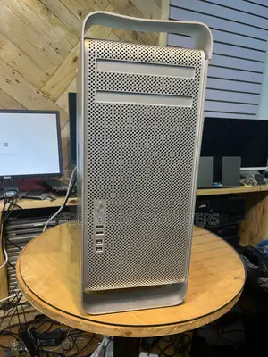 Apple Mac Pro Desktop Computer