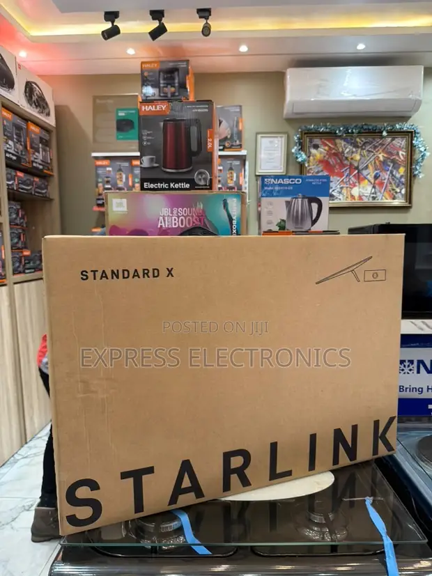 Brand New Starlink Standard X WiFi 6 Router - 1