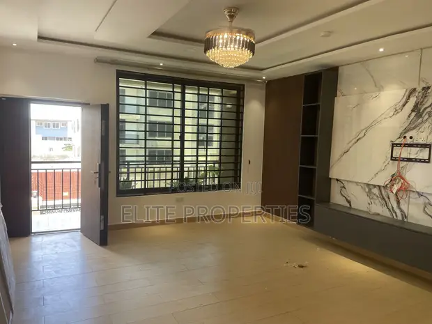 2-Bedroom Apartment for Rent in Community 25, Tema - 1