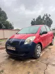 Toyota Yaris 2009 Red - 2