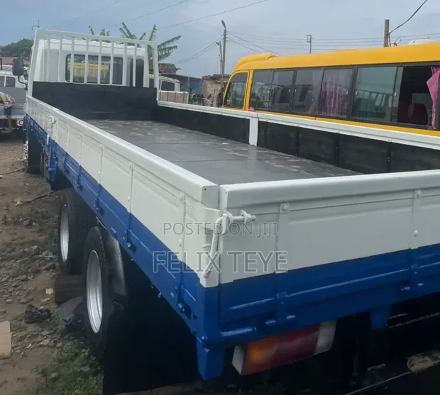 Hyundai 5 Ton Double Axle Truck - 1