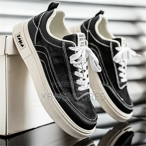 Stylish Breathable Men's Casual Sneakers - 1