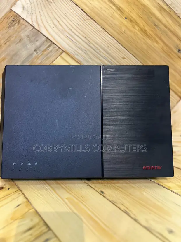 Asustor Flashtor 6 Bay NVMe M.2 NAS - 1