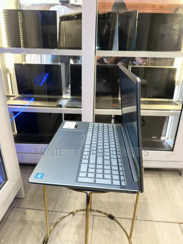HP 15 Laptop - 4GB RAM, 128GB SSD - 1