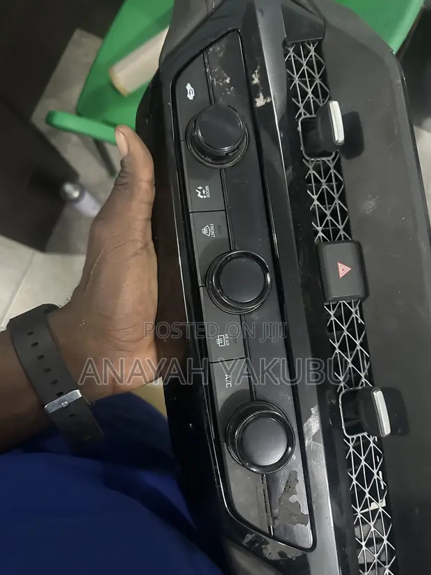 2022-25 Honda Accord AC Panel/Control - 1