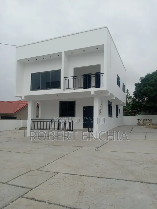 4 Bedroom House for Sale, Achimota Mile 7 - 1