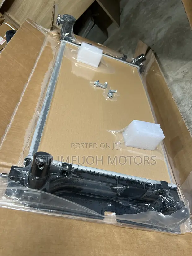 Toyota Corolla Radiator (Water Tank) - Brand New - 1