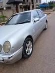 Mercedes-Benz E200 2004 Silver - 2