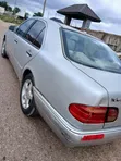 Mercedes-Benz E200 2004 Silver - 3