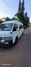 Toyota HiAce 2012 GL - 5