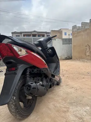 Kymco K150 Scooter 2011