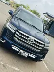 Toyota Land Cruiser Rental - 3