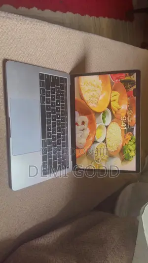 Apple MacBook Pro 2018 16GB RAM, 512GB SSD