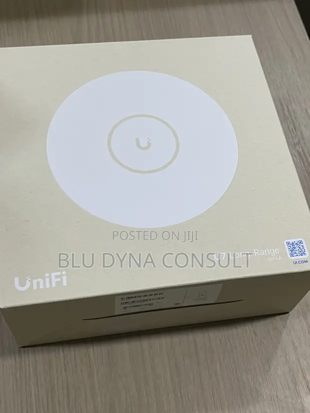 Ubiquiti UniFi 7 Long Range WiFi 7 AP - 1