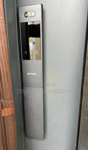 Tuya WiFi Biometric Smart Lock with Face ID