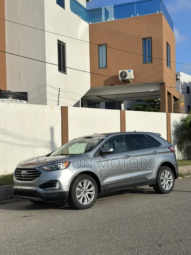 Ford Edge Titanium 2022 Silver - 1