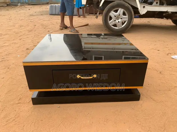 Royal Comfort Center Table - 1